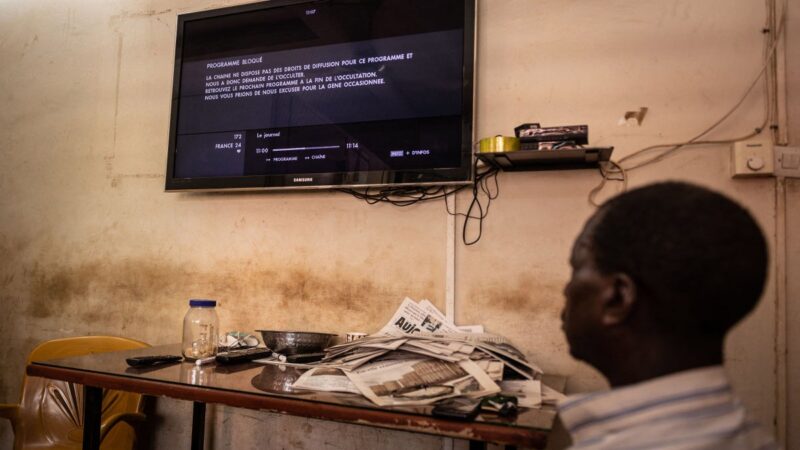 Burkina Faso’s military government expels two French journalists amid press freedom crackdown