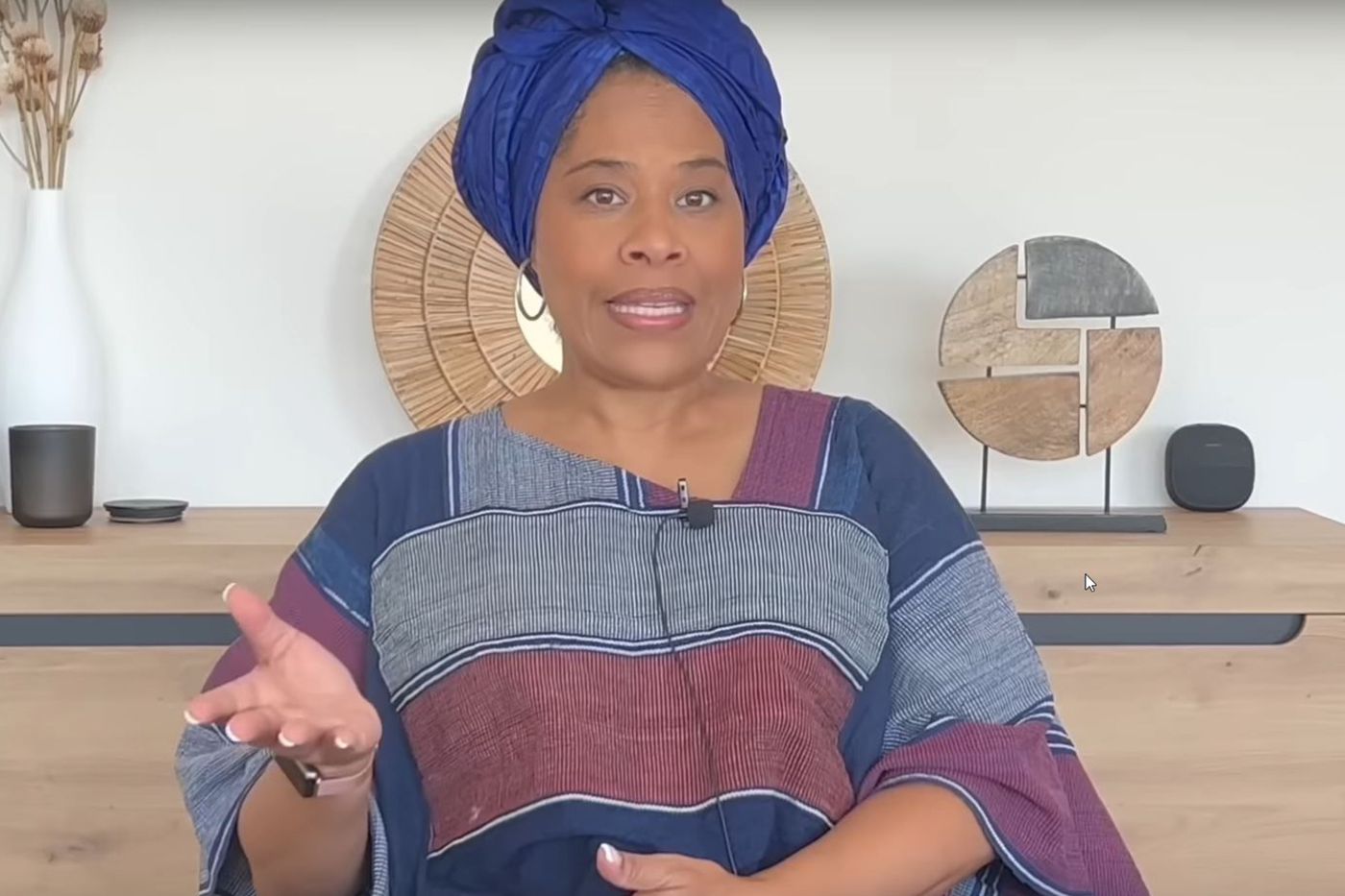 France and Russia clash over panafrican influencer’s prorusia stance