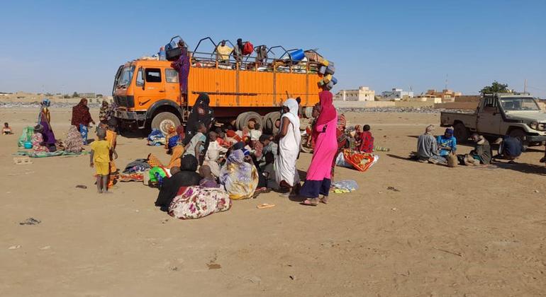 Mali fuel crisis: humanitarian aid paralyzed by road blockades