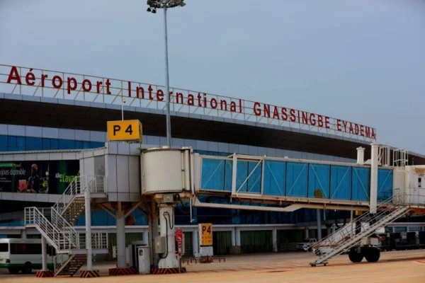 Biashara afrika 2026: faure gives 48-hour ultimatum after visa scandal at Lomé airport
