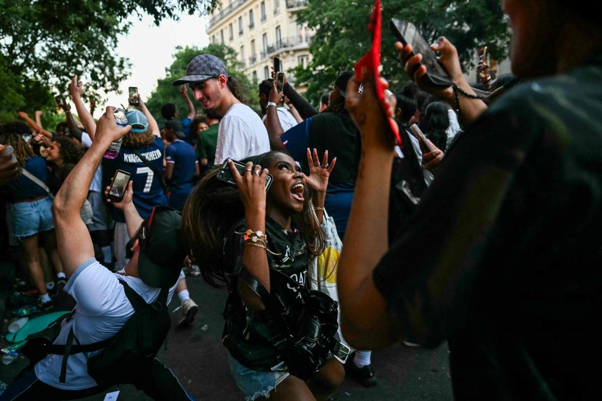Paris erupts in celebration and chaos after psg’s second champions league triumph