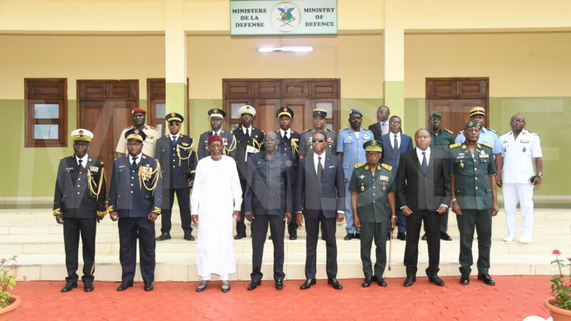 Cameroon Chad deepen military ties after unity day parade