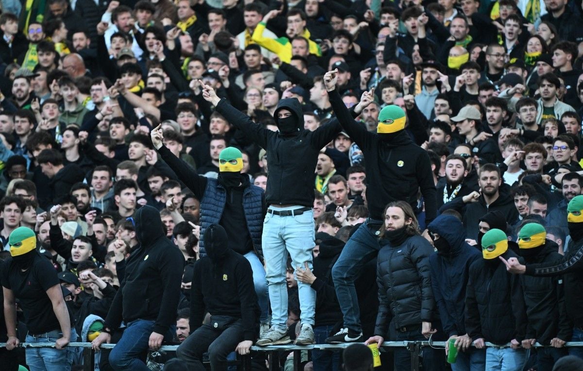Chaos mars the ligue 1 season finale in nantes and nice