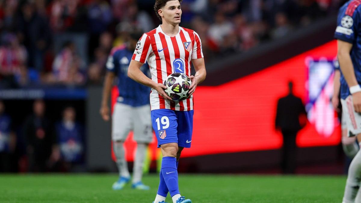 The intriguing detail pushing julian alvarez towards psg