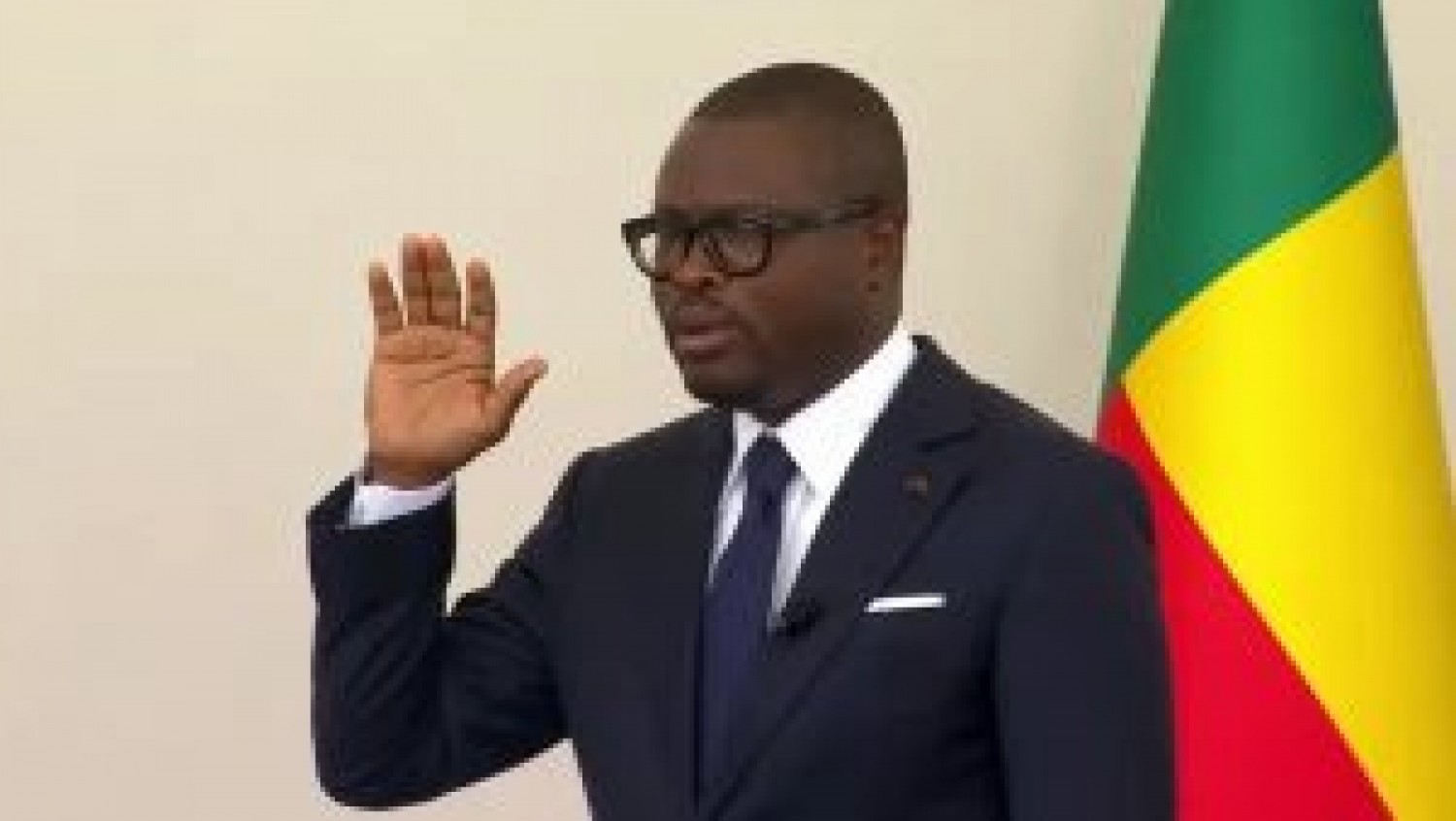 Benin romuald wadagni sworn in as new president amid regional tensions