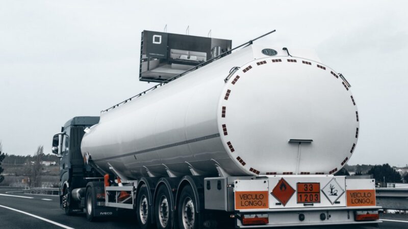 Mali : un convoi de 950 camions