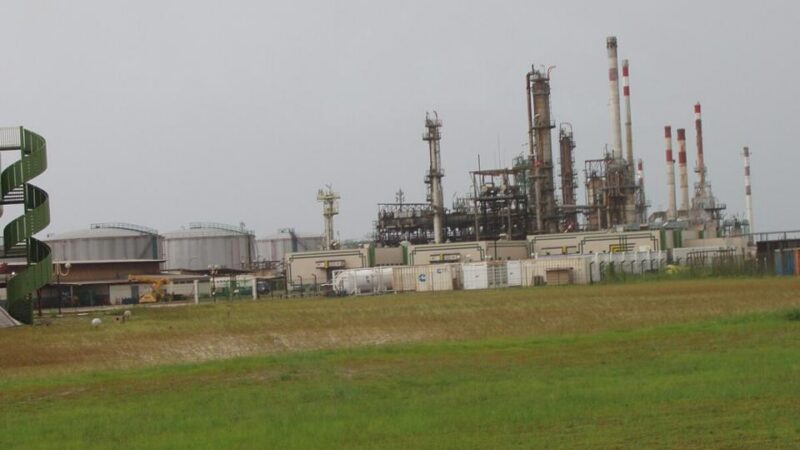 Gabon urged to upgrade SOGARA refinery to cut fuel imports