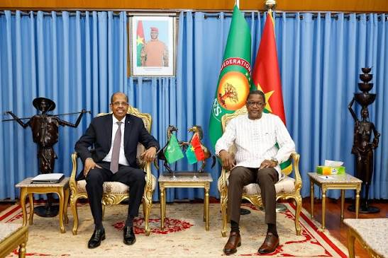 Ouagadougou: african union urges Burkina Faso to restore political transition