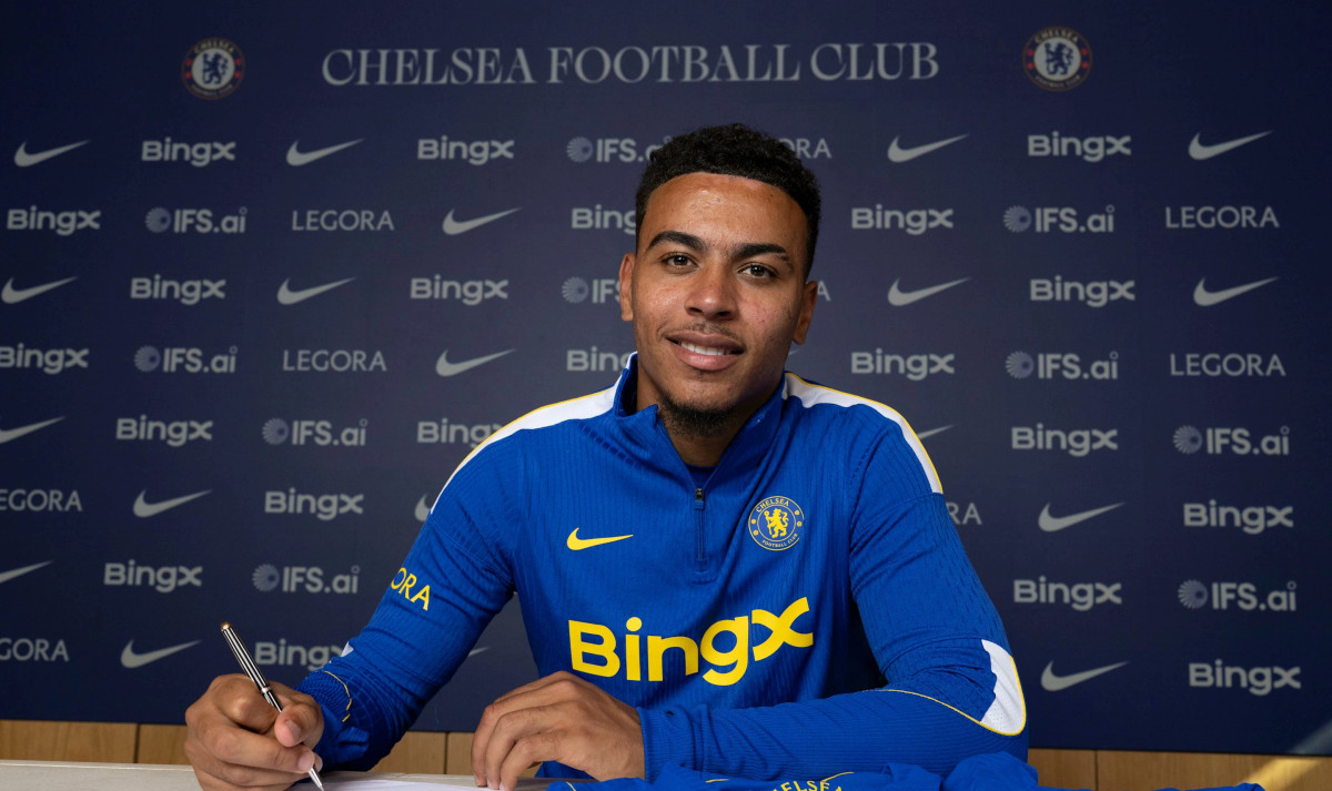 Chelsea Breaks Record with $137m Transfer of Morgan Rogers