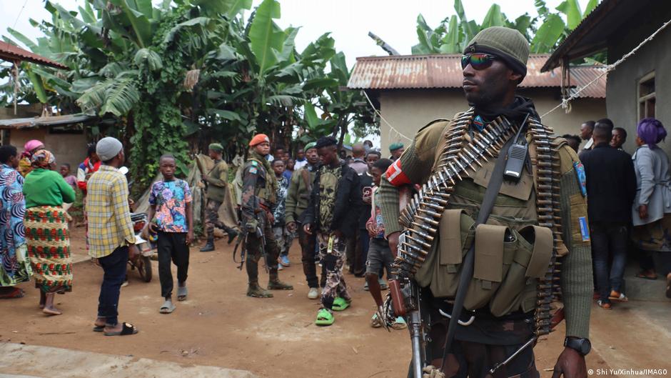 Democratic republic of Congo bans military smartphone use
