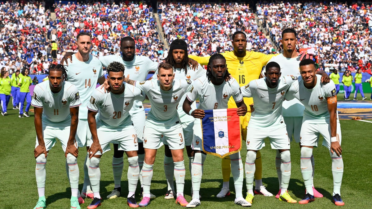 Bayern Munich Sought After Jules Koundé, French Defenders in High Demand Amidst Transfer Window