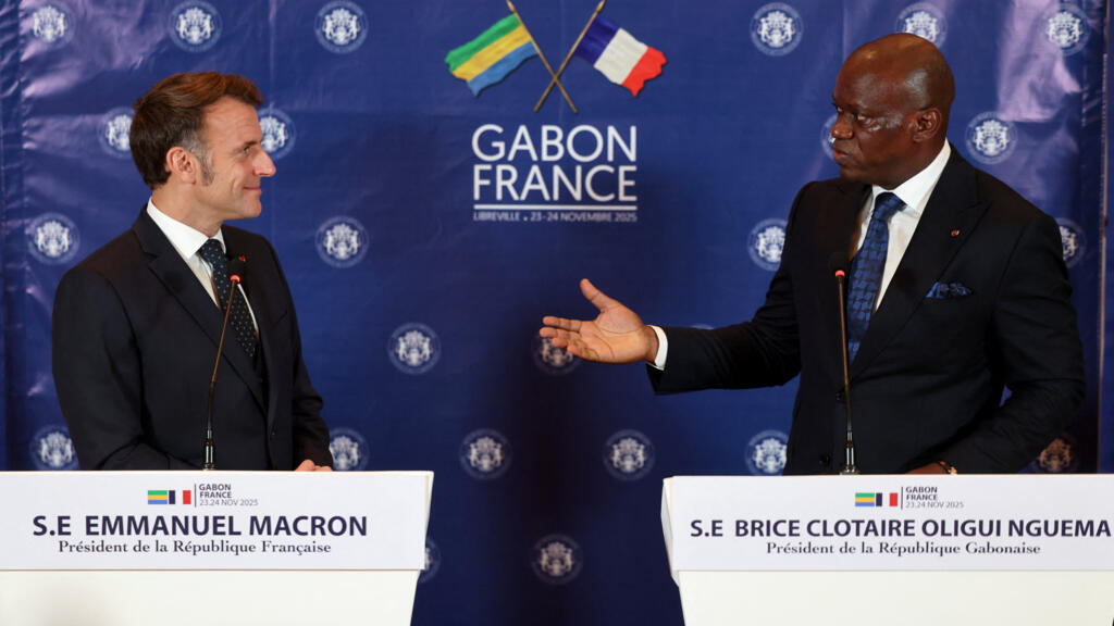 French President Emmanuel Macron and Gabonese President Brice Oligui Nguema during a joint press conference in Libreville, November 23, 2025