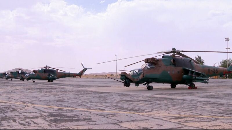 Algeria strengthens Niger military ties with helicopter donation
