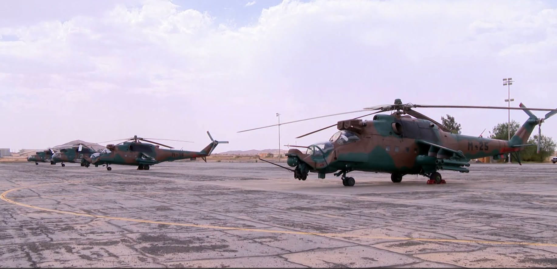 Algeria strengthens Niger military ties with helicopter donation