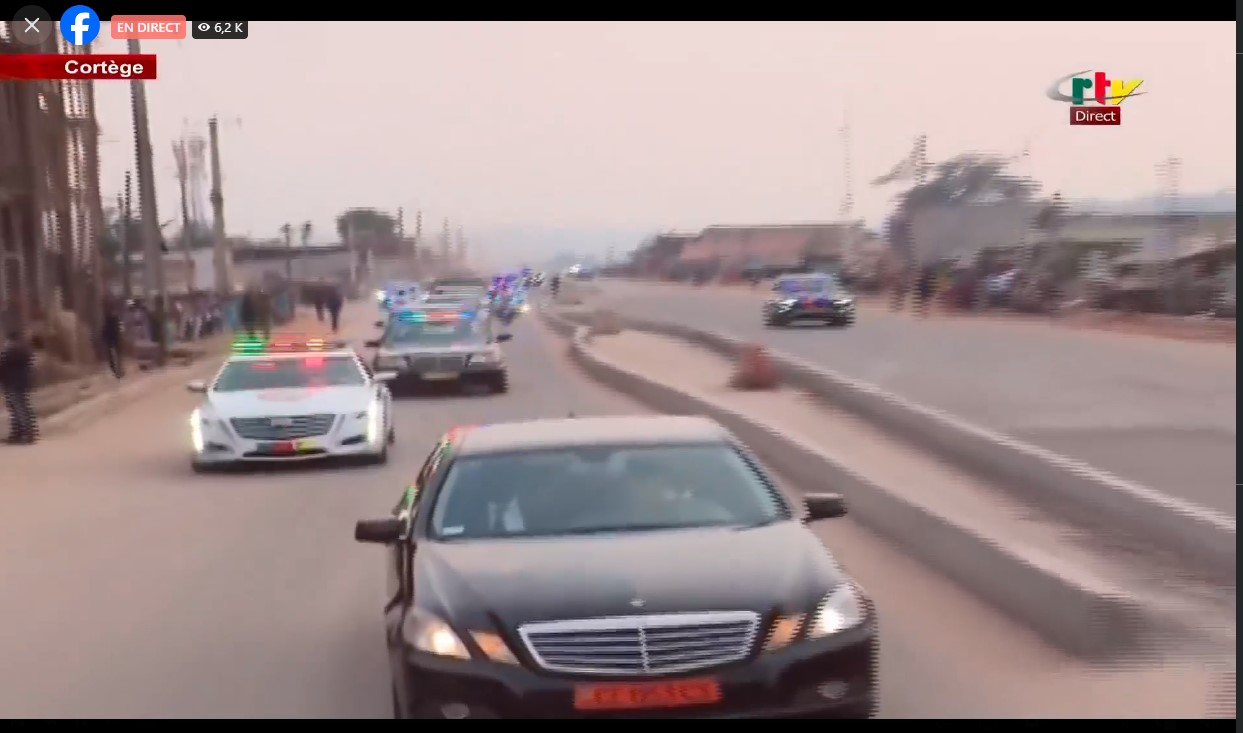 DIRECT : Retour de Paul Biya au Cameroun