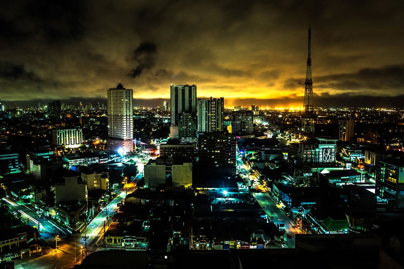 Gabonese government raises $920 million on international markets