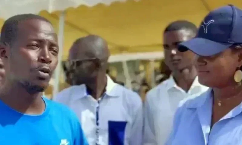 Abdou Lô's membership card for PASTEF displayed on social media