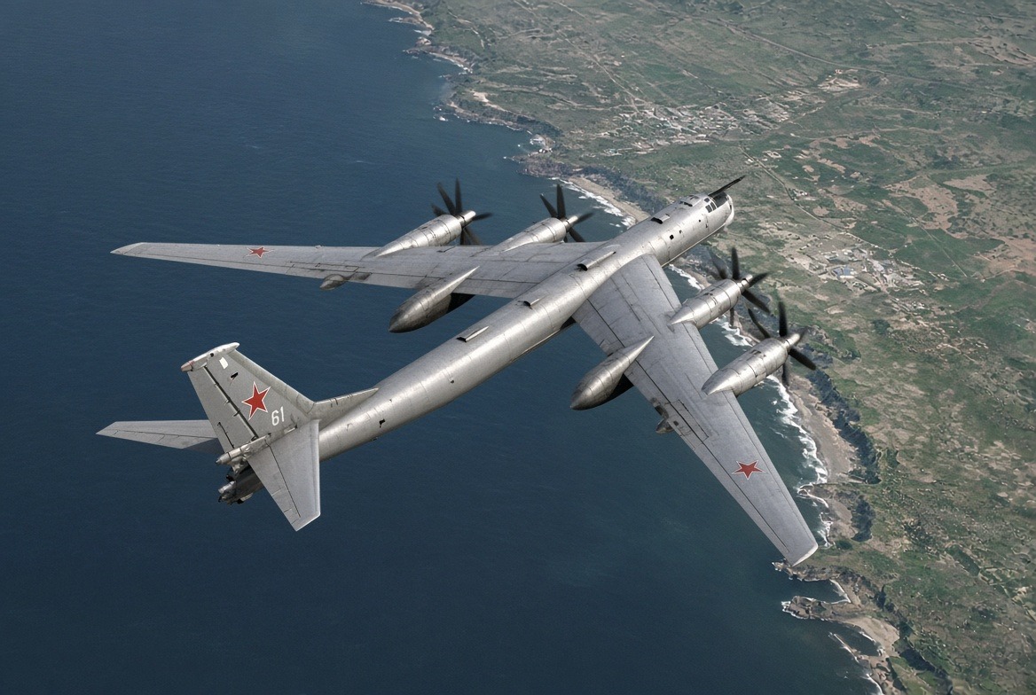 Russia’s Tu-95 strategic bomber crash in the Amur region: six dead, one survivor, and a turning point for Moscow’s long-range air power
